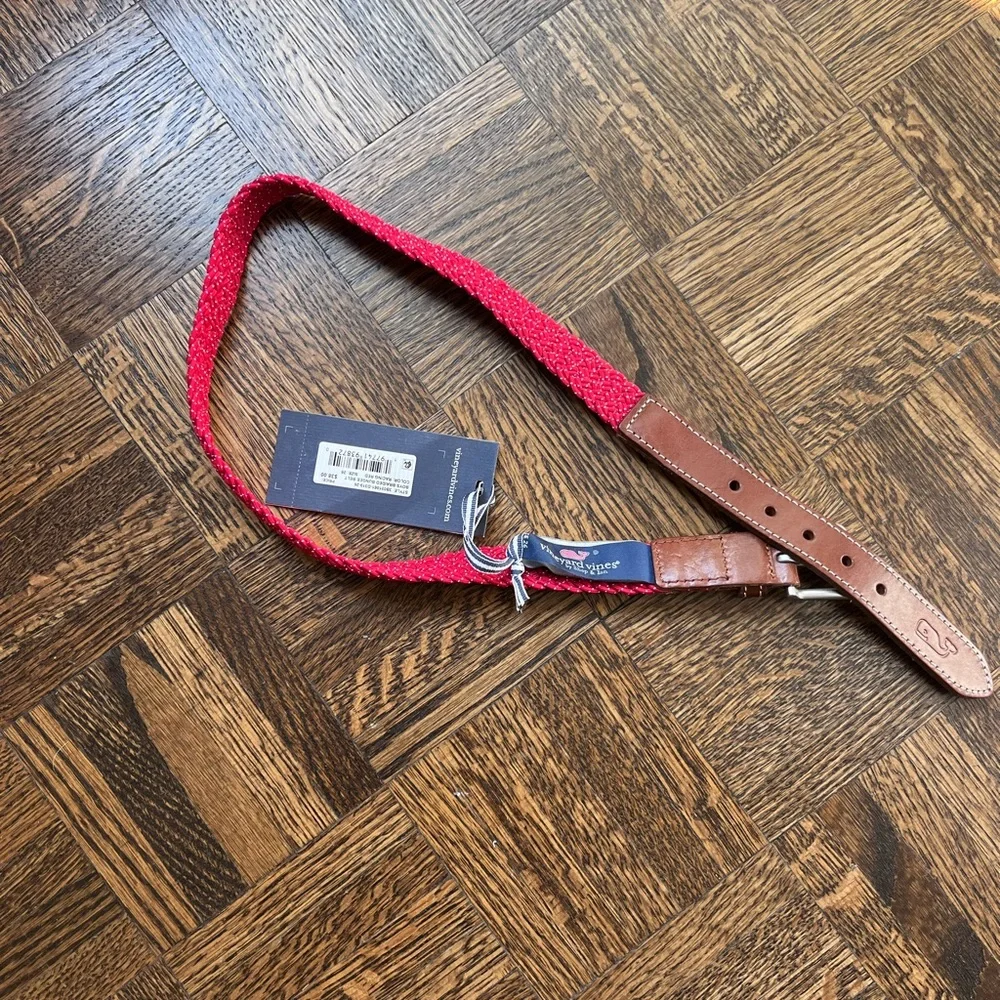 Vineyard Vines Boys Braided Bungee Belt Raving Red Size 26 NWT